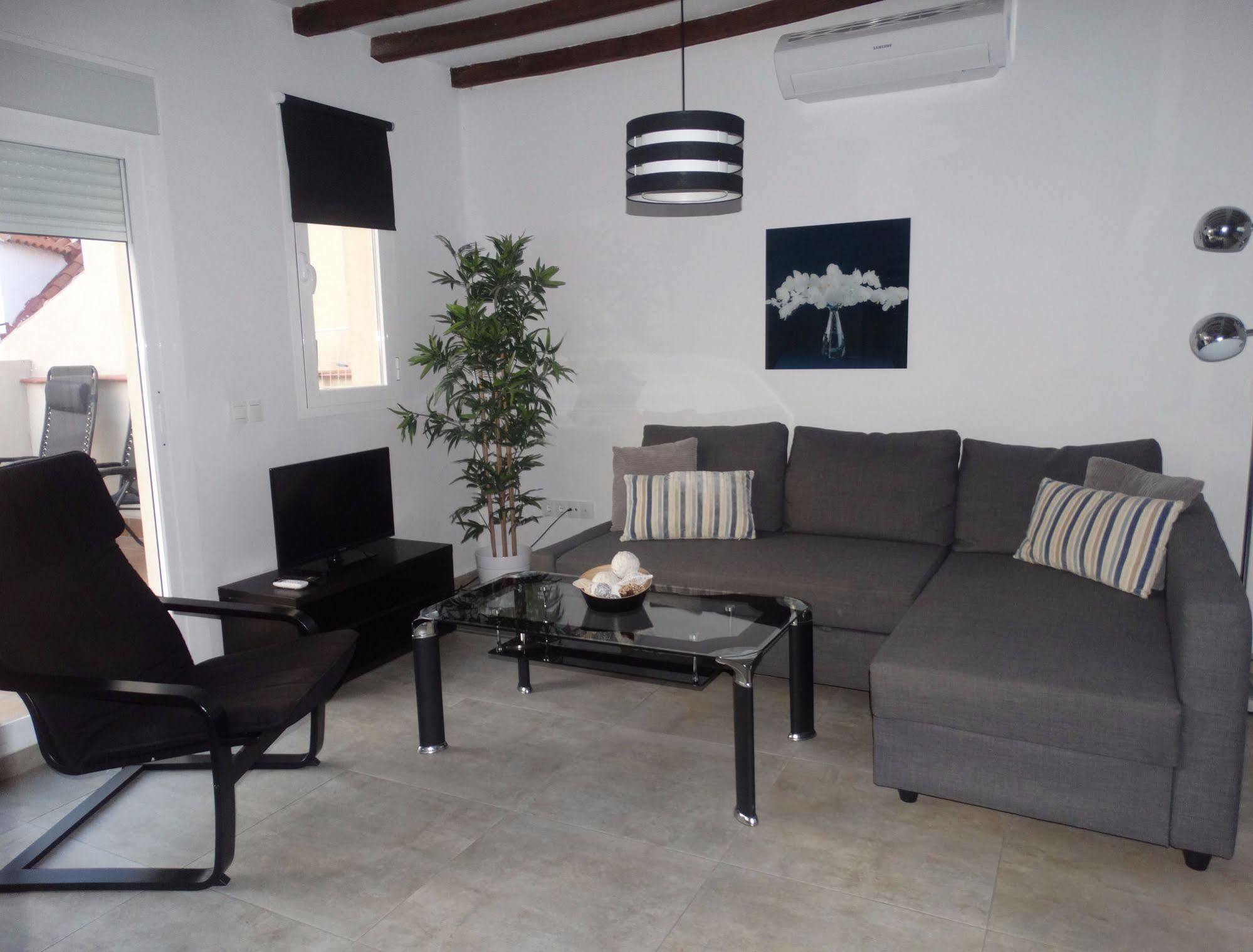 Malaga Apartamentos - Nuno Gomez, 24 Εξωτερικό φωτογραφία