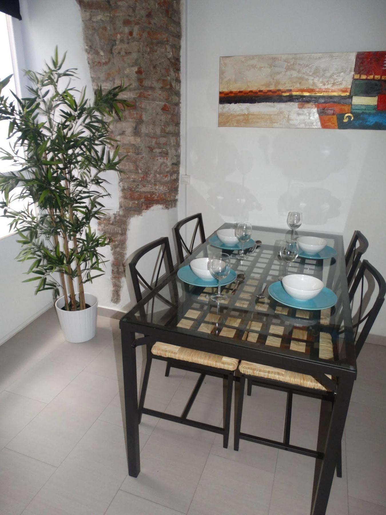 Malaga Apartamentos - Nuno Gomez, 24 Εξωτερικό φωτογραφία