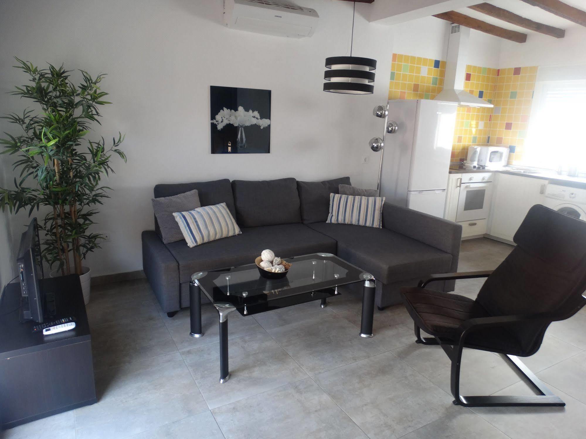 Malaga Apartamentos - Nuno Gomez, 24 Εξωτερικό φωτογραφία