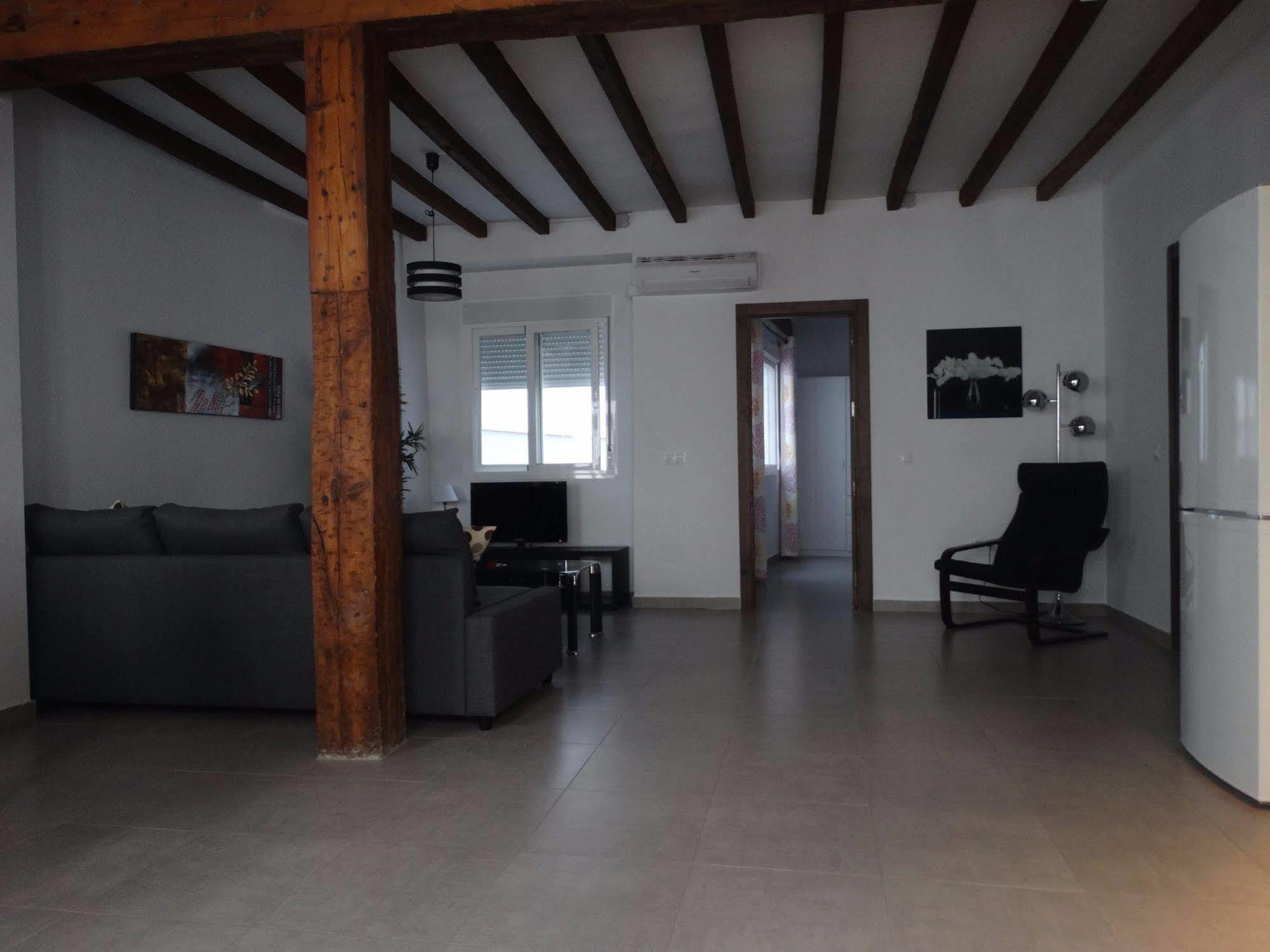 Malaga Apartamentos - Nuno Gomez, 24 Εξωτερικό φωτογραφία