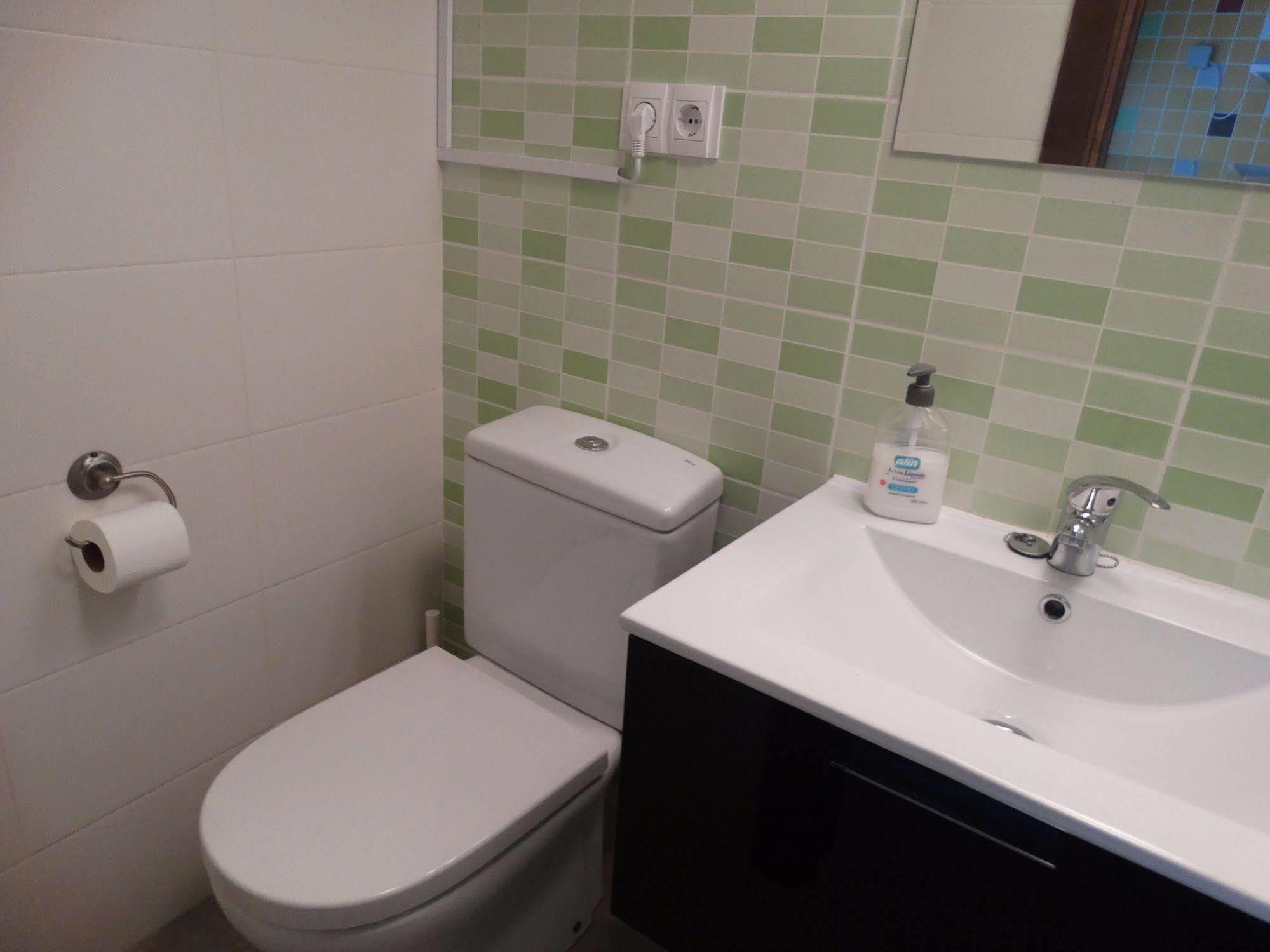 Malaga Apartamentos - Nuno Gomez, 24 Εξωτερικό φωτογραφία
